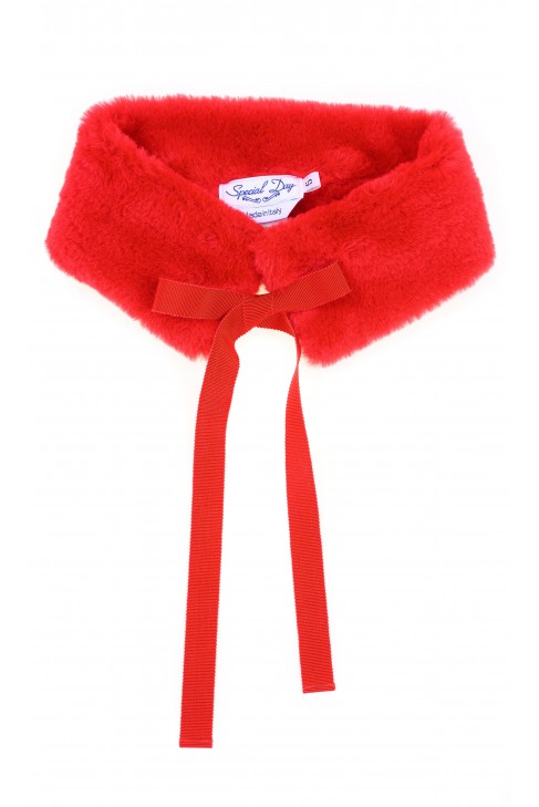 Col en peluche rouge, Special Day
