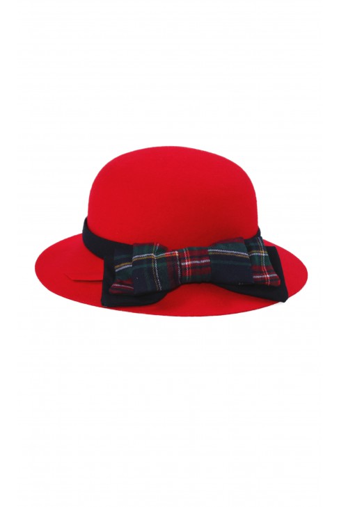 Czerwony kapelusz filcowy dziewczęcy, Patachou
